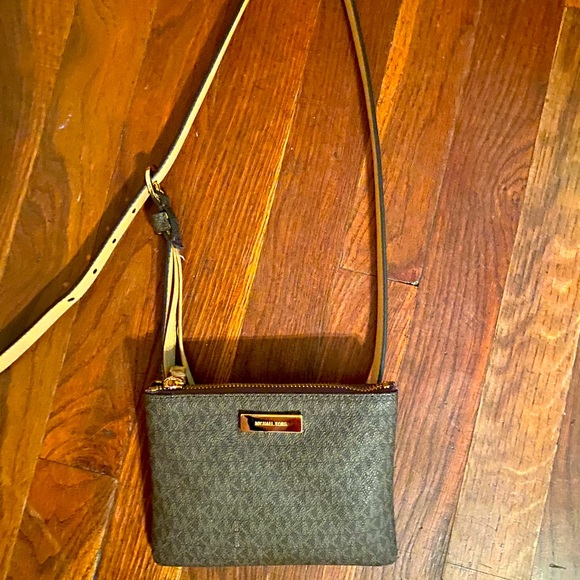 Michael Kors Belt bag